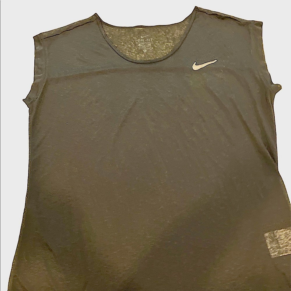 NIKE black tennis or work-out top size Large